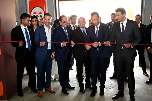 وزير الصناعة يشارك في فعاليات حفل افتتاح أكبر مركز توزيع للتجارة السريعة في منطقة الشرق الأوسط وشمال أفريقيا لشركة طلبات مصر