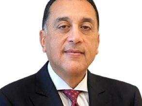 رئيس الوزراء يتابع جهود منظومة الشكاوى الحكومية خلال مايو الماضي