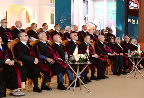 قنصوة ورئيس جامعة عين شمس يفتتحان المؤتمر الدولي الرابع عشر لجامعة عين شمس تحت شعار