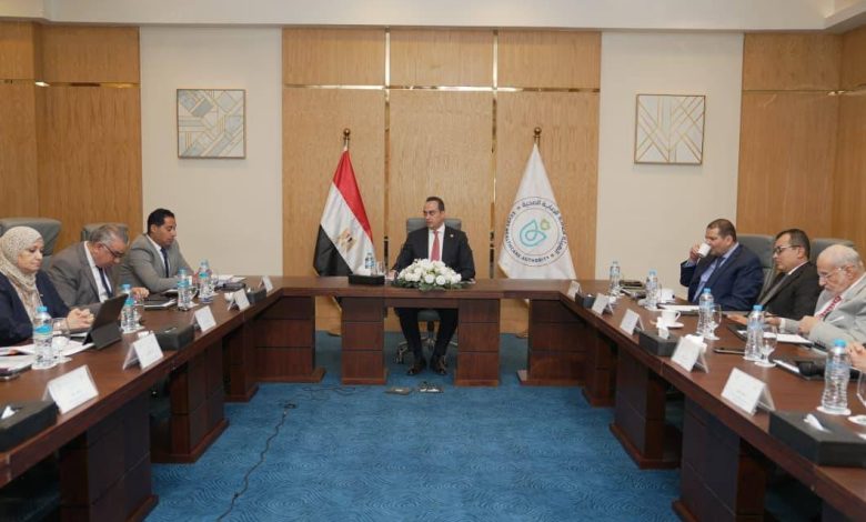 مجلس إدارة هيئة الرعاية الصحية يهنئ الرئيس السيسي ورئيس الوزراء وجموع عمال مصر بمناسبة عيد العمال