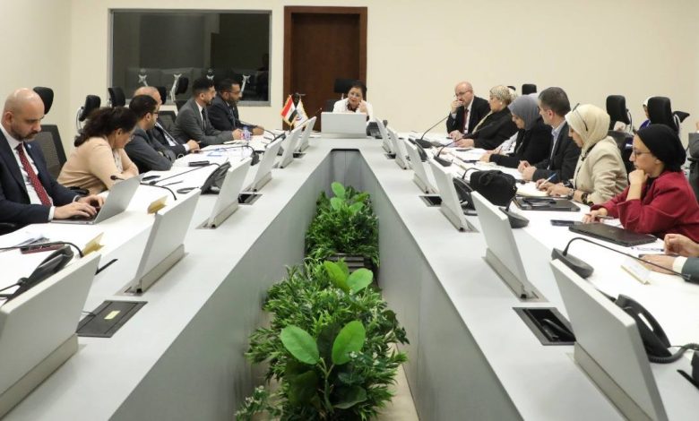 نائب وزير الصحة تعقد الاجتماع التنسيقي الأول لتطوير الرعاية الصحية الأولية وتعزيز التكامل مع حياة كريمة والتأمين الشامل