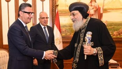 وزير التموين يهنئ قداسة البابا تواضروس الثاني بعيد القيامة المجيد