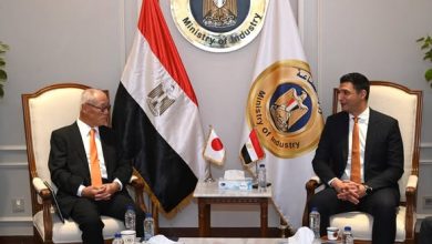 وزير الصناعة يبحث مع سفير اليابان بالقاهرة الاستثمارات اليابانية المقامة في مصر حالياً