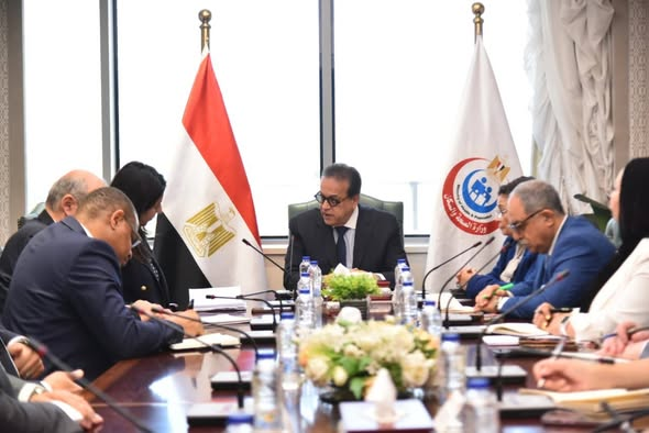 وزير الصحة يبحث تعزيز التعاون مع البنك الدولي ومؤسسة التمويل الدولية في القطاع الصحي