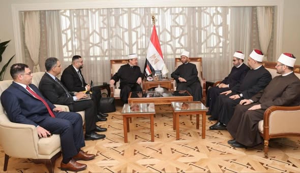 الأزهري يستقبل مفتي بولندا لتعزيز التعاون الديني والثقافي