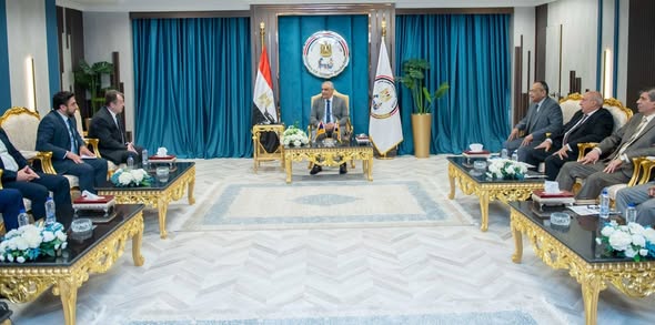 جمبلاط يبحث مع "سفير جمهورية أرمينيا" أوجه التعاون المشترك بين الجانبين في مجال الصناعات الدفاعية