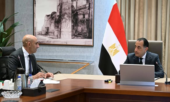 رئيس الوزراء يلتقى وزير التربية والتعليم عقب حضور مؤتمر "استشراف مستقبل مصر في التعليم"اليوم