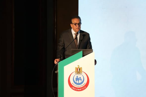 وزير الصحة يشهد احتفال مرور عامين على حملة «معًا لبر الأمان»