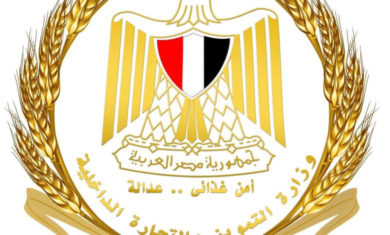 حملات رقابية مكثفة على محلات بيع الدواجن للتأكد من سلامة المعروضات والتصدي للإعلانات المضللة