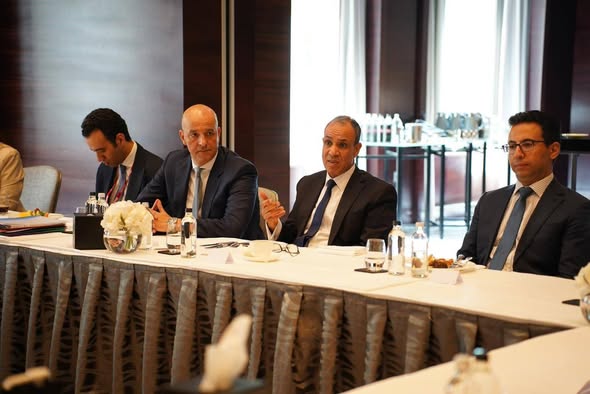 وزير الخارجية يؤكد حرص مصر على جذب الاستثمارات البريطانية
