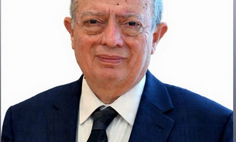 نائب رئيس مجلس الوزراء للشؤون الاقتصادية يهنئ فخامة الرئيس بعيد الأضحى المبارك