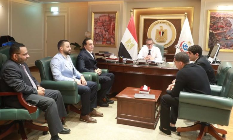وزير الصحة يبحث مع رئيس مجلس إدارة شركة Dino Activations تعزيز التعاون لدعم مبادرة رعاية أطفال السكري