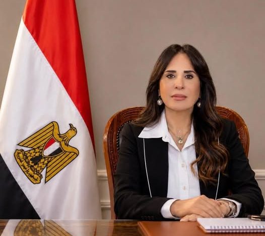وزيرة الإسكان