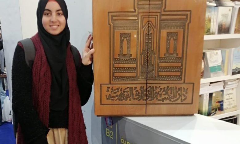 «وصال الشبراوي».. موهبة أدبية واعدة تجمع بين إلقاء الشعر وكتابة الرواية
