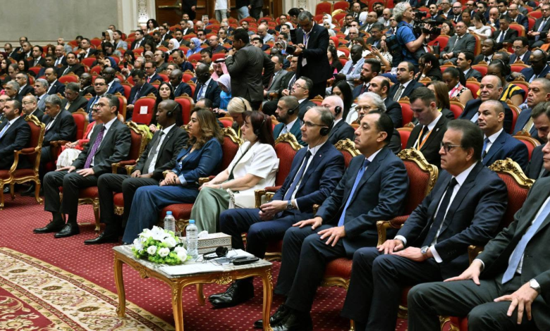 رئيس الوزراء يفتتح فعاليات النسخة الخامسة من المعرض والمؤتمر الطبي الأفريقي