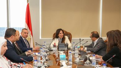 وزيرة الإسكان تبحث مع مسئولي شركة الكازار للتطوير العقاري مقترح إنشاء مشروع “أوت ليت” تجاري بنطاق مدن شرق القاهرة