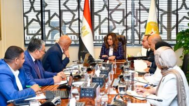 د. منال عوض تلتقي ممثلي جمعية المحافظة على البيئة بالغردقة (هيبكا) لمتابعة جهود حماية البيئة البحرية وتعزيز استدامة الموارد الطبيعية
