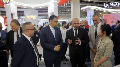 الدكتور هشام ستيت يجري جولة تفقدية داخل أروقة معرض Africa Health ExCon 2026