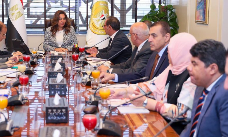 د.منال عوض تترأس الاجتماع الرابع والعشرين لمجلس إدارة صندوق حماية البيئة