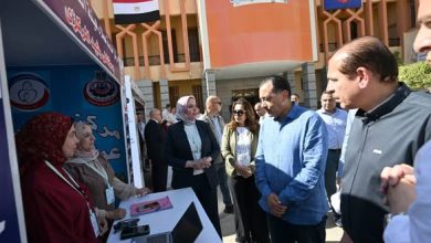 رئيس الوزراء يتفقد مستشفى رشيد المركزي