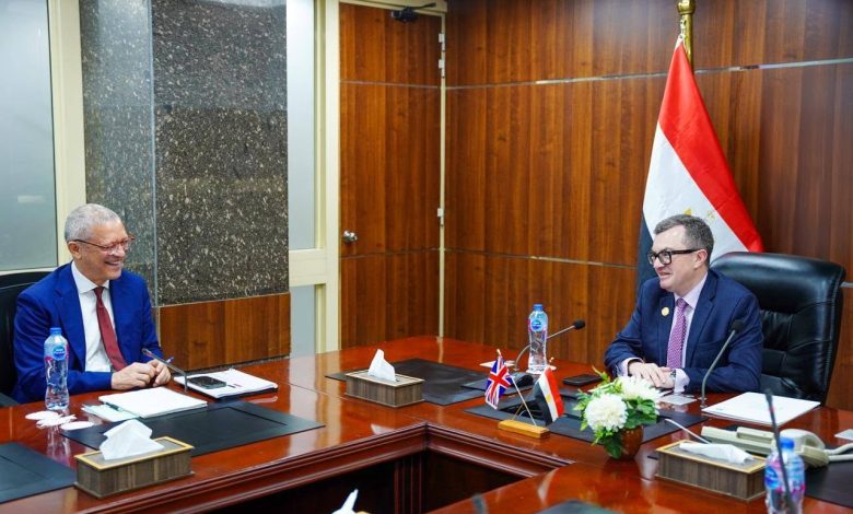 وزير التخطيط يبحث مع الرئيس التنفيذي لـ "الاستثمار البريطانية الدولية" (BII) توسيع التمويلات التنموية في مصر