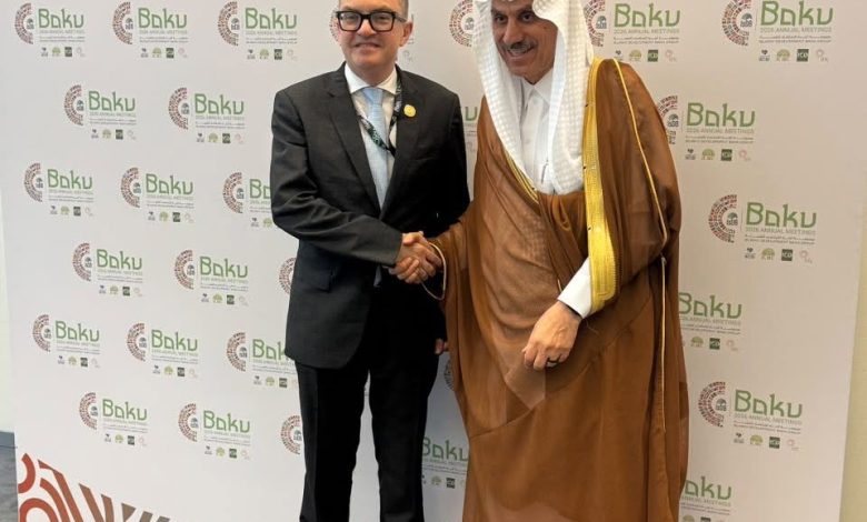 وزير التخطيط يبحث مع رئيس مجموعة البنك استراتيجية الشراكة المستقبلية وآليات التمويل المبتكرة