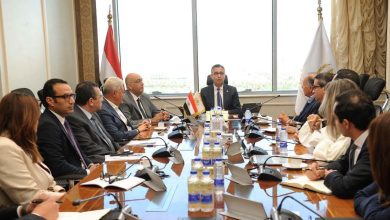 وزير التموين يجتمع مع جهاز تنمية المشروعات وسلسلة كازيون لبحث مجالات التعاون
