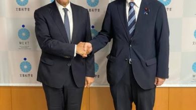وزير الخارجية يلتقي وزير التعليم والثقافة والرياضة والعلوم والتكنولوجيا الياباني