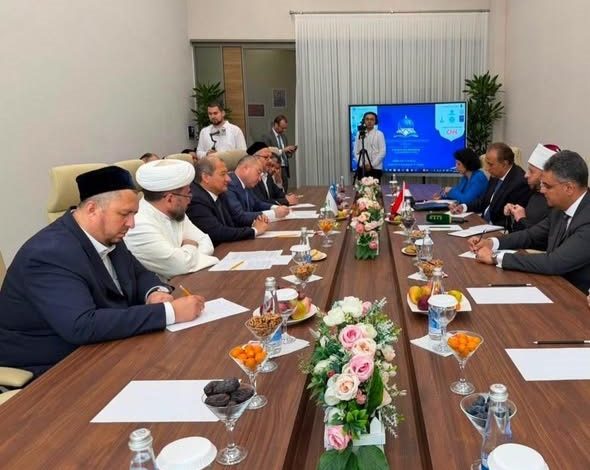 مستشار الرئيس للشئون الدينية والمفتي ورئيس اللجنة الدينية يستقبلون وزير الأوقاف في أوزبكستان