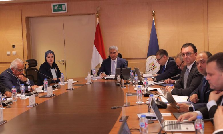 وزير السياحة والآثار يترأس اجتماع مجلس إدارة الهيئة المصرية العامة للتنشيط السياحي