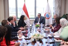 وزير الصحة يستقبل وفدًا لبحث تنفيذ المدينة الطبية بالتعاون مع القطاع الخاص والبنك الأوروبي