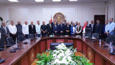 وزير العمل يلتقي ممثلي شُعب شركات إلحاق العمالة بالخارج لتعزيز التعاون وتوفير فرص عمل لائقة للشباب...ولقاء دوري للمتابعة ..