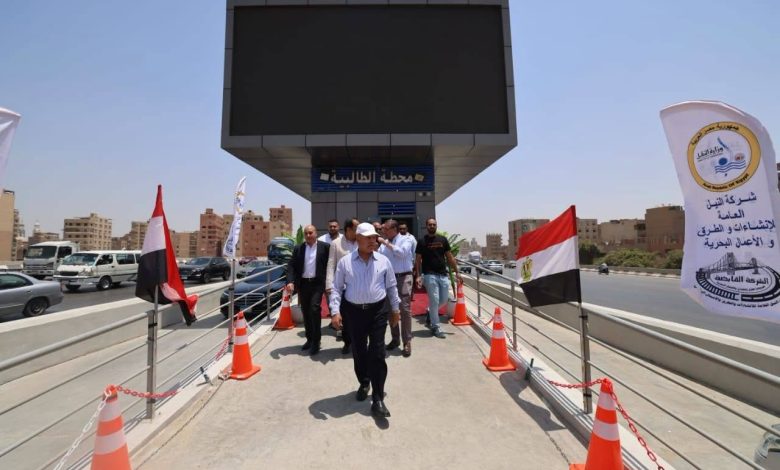 وزير النقل يجري جولة تفقدية موسعة لمتابعة جاهزية المرحلة الثانية من مشروع الأتوبيس الترددي السريع