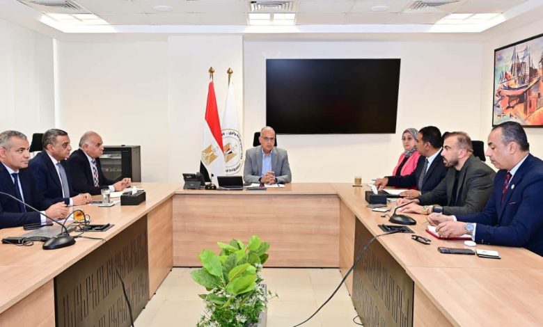 الدكتور سويلم يلتقي عددًا من أعضاء مجلس النواب لمناقشة مطالب المواطنين