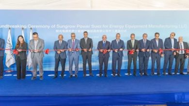 شيخون يشهد وضع حجر أساس مصنع «صنجرو - Sungrow» لتجميع أنظمة تخزين الطاقة بمنطقة السخنة الصناعية