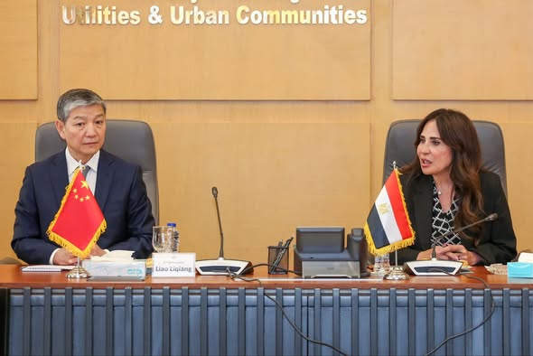 المنشاوي تلتقي السفير الصيني بالقاهرة لبحث تعزيز ملفات التعاون المشترك في مجالات الإسكان والتنمية العمرانية
