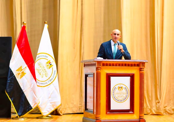 وزير التربية والتعليم يعقد لقاءً موسعًا مع ٤٥٠٠ مدير مدرسة من ٢١ محافظة على مستوى الجمهورية لبحث الاستعدادات للعام الدراسي الجديد