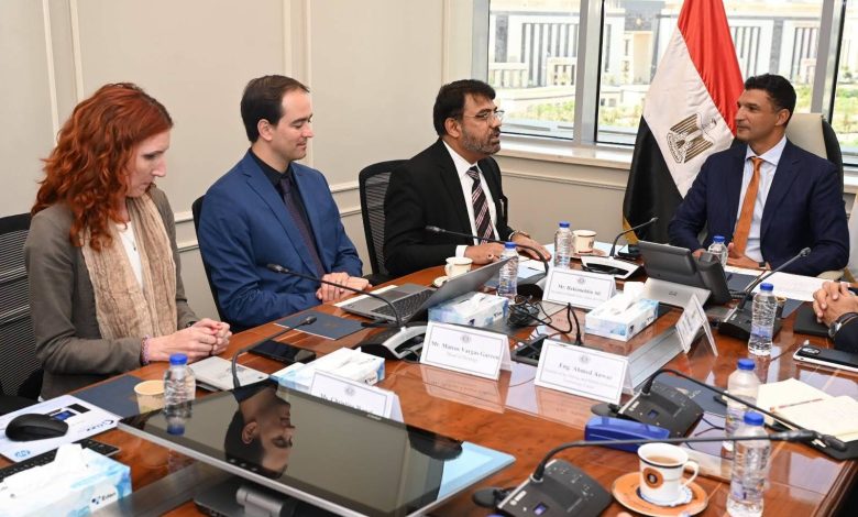 وزير الصناعة يبحث مع ممثلي شركة RHI Magnesita النمساوية خطة الشركة لإقامة مشروع لإنتاج الحراريات المتكاملة للصناعات الثقيلة في مصر