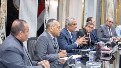 وزيرا "الإنتاج الحربي" و"الاستثمار والتجارة الخارجية" يبحثان سبل تعزيز التعاون المشترك لدفع عجلة التنمية وتوفير بيئة جاذبة للاستثمارات المحلية والأجنبية