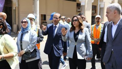 د.منال عوض تتفقد الموقف التنفيذي لأعمال تطوير شارع إبراهيم باشا بمنطقة الكوربة بمصر الجديدة