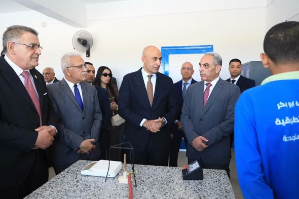 وزير التربية والتعليم ومحافظ الإسماعيلية يفتتحان مدرسة المهندس عبد الحميد أبو بكر الثانوية للتكنولوجيا التطبيقية والغاز والطاقة المتجددة بمدينة فايد