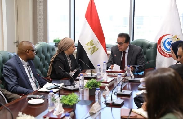 وزير الصحة يبحث مع وفد البنك الدولي تعزيز الشراكة لدعم تطوير المنظومة الصحية