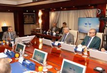 الفريق أسامة ربيع رفع مستوى الجاهزية والاستعداد بمنظومة العمل بالقناة.. والملاحة منتظمة