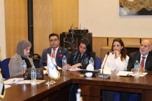 حين يتغير وعي الأبناء.. كيف نحمي الأسرة