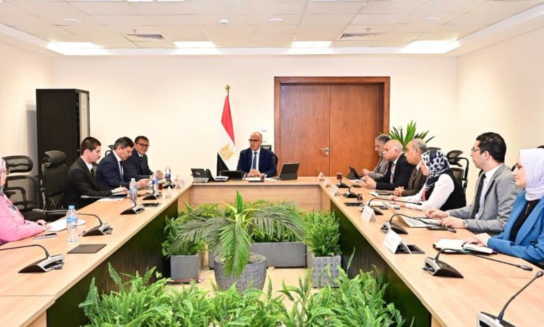 د. سويلم يستقبل سفير أوزبكستان بالقاهرة لبحث تعزيز التعاون في مجالات الموارد المائية والري