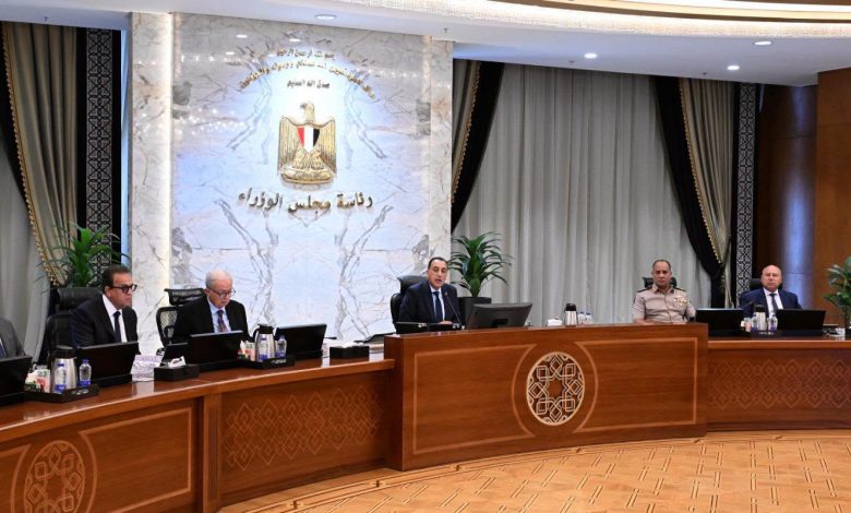 رئيس الوزراء يترأس الاجتماع الأسبوعي للحكومة
