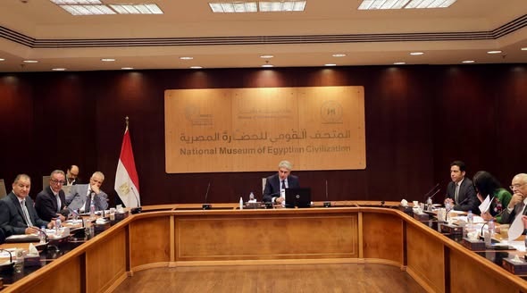 فتحي يترأس اجتماع مجلس إدارة هيئة المتحف القومي للحضارة المصرية