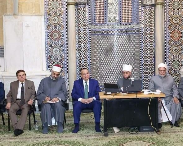 وزير الأوقاف يشهد انعقاد ملتقى الفكر الإسلامي الدولي التاسع بمسجد الإمام الحسين بالقاهرة