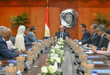 وزير الاستثمار يلتقي الرئيس التنفيذي لمجموعة الفطيم لبحث فرص التوسع وزيادة الاستثمارات في مصر
