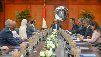 وزير الاستثمار يلتقي الرئيس التنفيذي لمجموعة الفطيم لبحث فرص التوسع وزيادة الاستثمارات في مصر